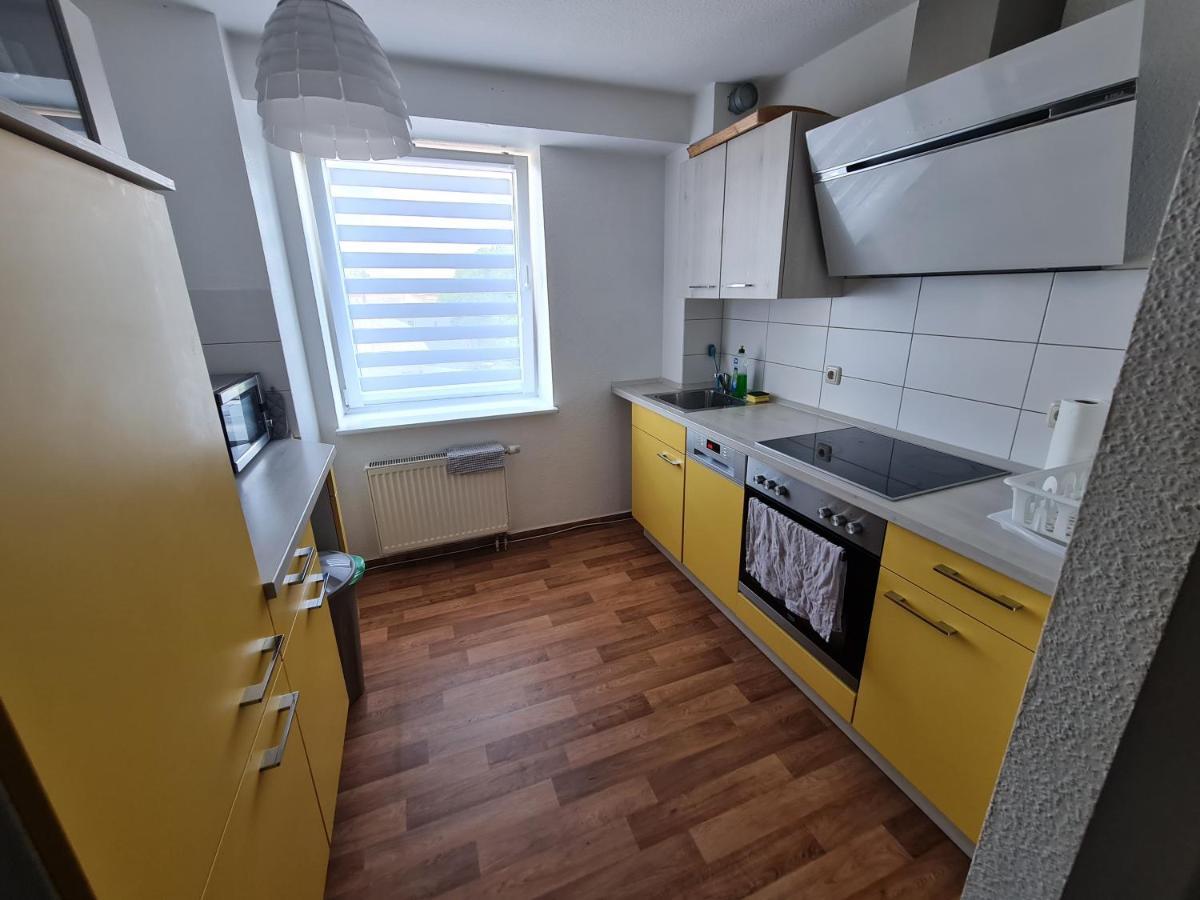 6 Bedroom Private & Lounge * Rostock