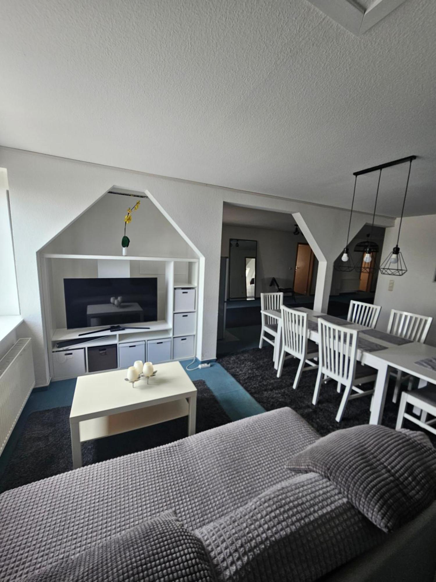 Apartment 6 Bedroom Private & Lounge Rostock